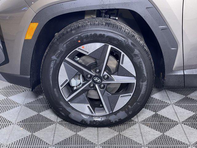 new 2025 Hyundai TUCSON Hybrid car, priced at $36,390