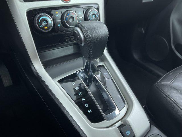used 2014 Chevrolet Captiva Sport car, priced at $7,100