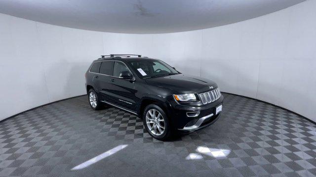 used 2015 Jeep Grand Cherokee car, priced at $14,900