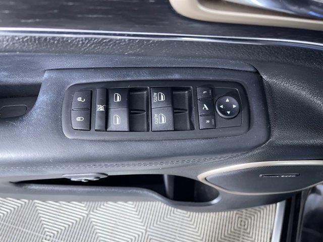 used 2015 Jeep Grand Cherokee car, priced at $14,900
