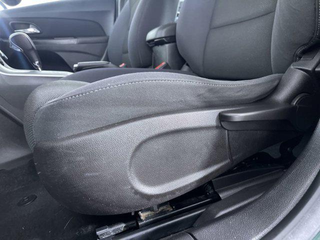 used 2014 Chevrolet Cruze car, priced at $6,900