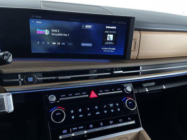 new 2025 Hyundai Santa Fe car, priced at $45,375
