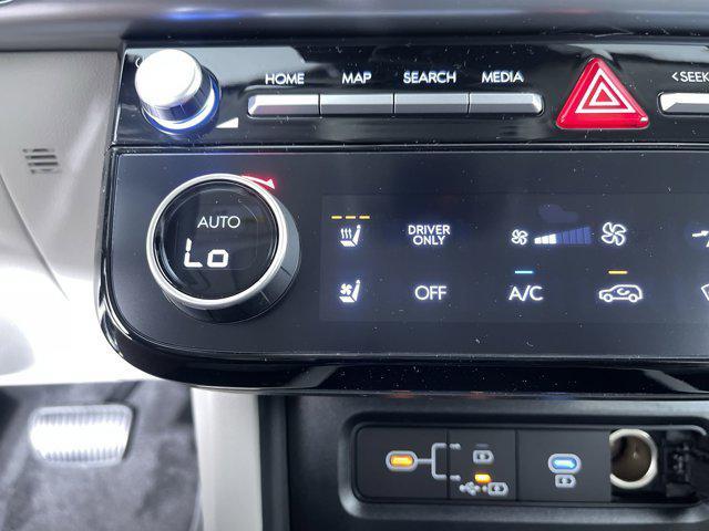 new 2026 Hyundai TUCSON Hybrid car, priced at $44,230