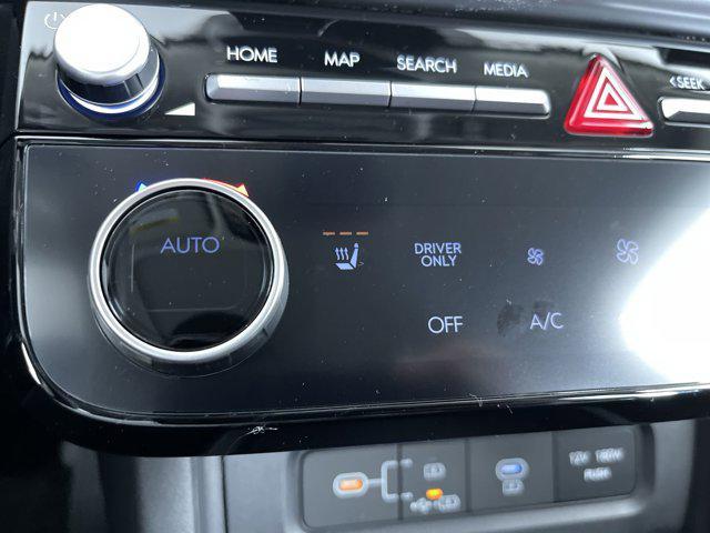 new 2025 Hyundai TUCSON Hybrid car, priced at $36,415