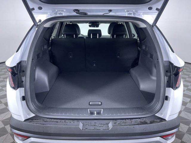 new 2025 Hyundai TUCSON Hybrid car, priced at $36,415