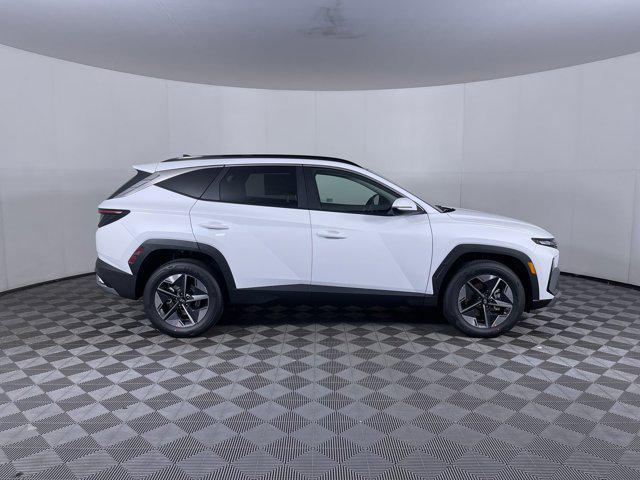 new 2025 Hyundai TUCSON Hybrid car, priced at $36,415