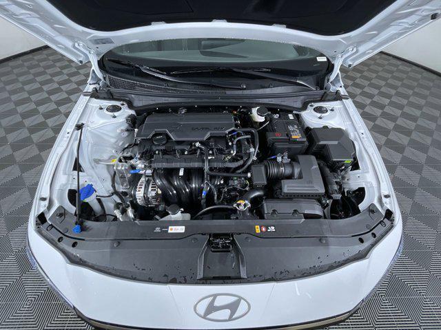new 2025 Hyundai Elantra car, priced at $27,336