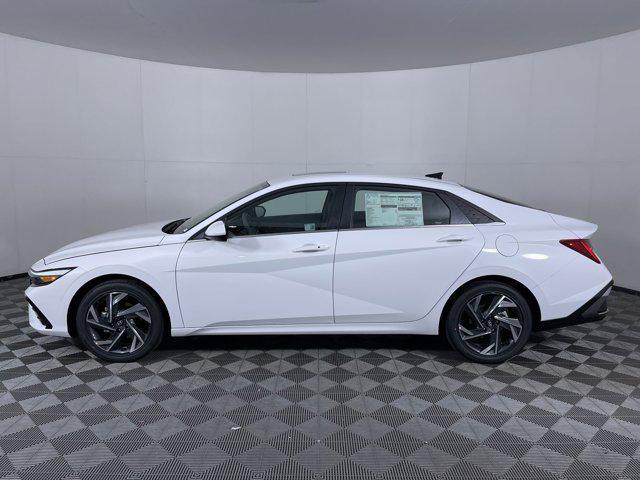 new 2025 Hyundai Elantra car, priced at $27,336