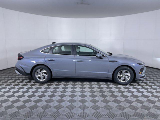 new 2025 Hyundai Sonata car, priced at $27,665