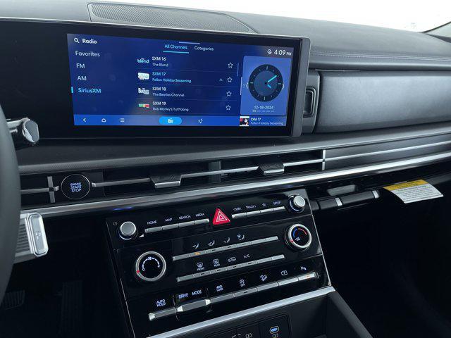 new 2025 Hyundai Santa Fe car, priced at $37,340