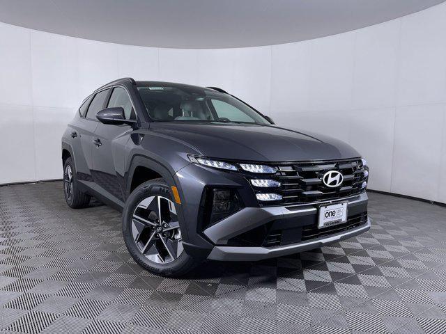 new 2025 Hyundai TUCSON Hybrid car, priced at $36,280