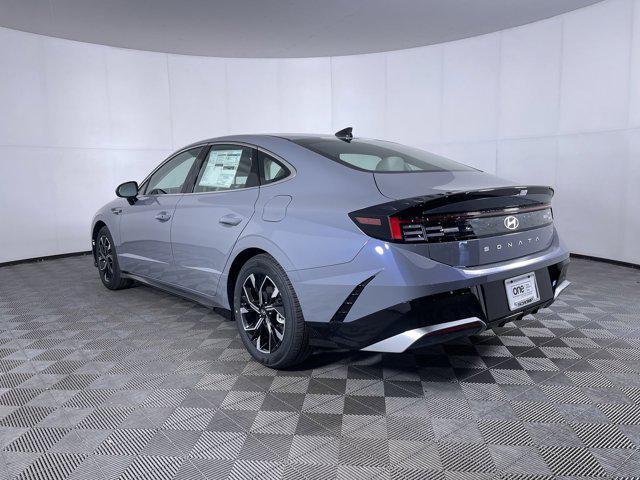 new 2025 Hyundai Sonata car, priced at $30,260