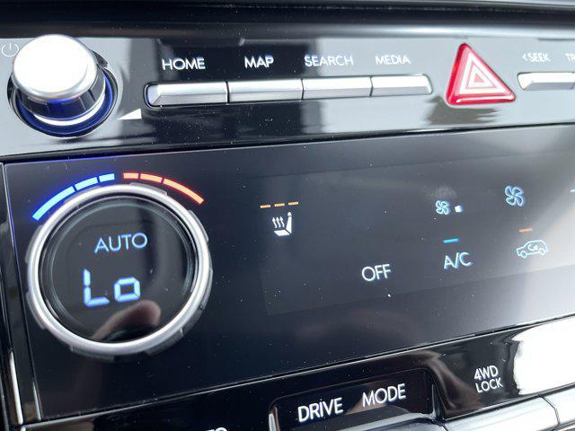 new 2025 Hyundai Santa Fe car, priced at $40,950
