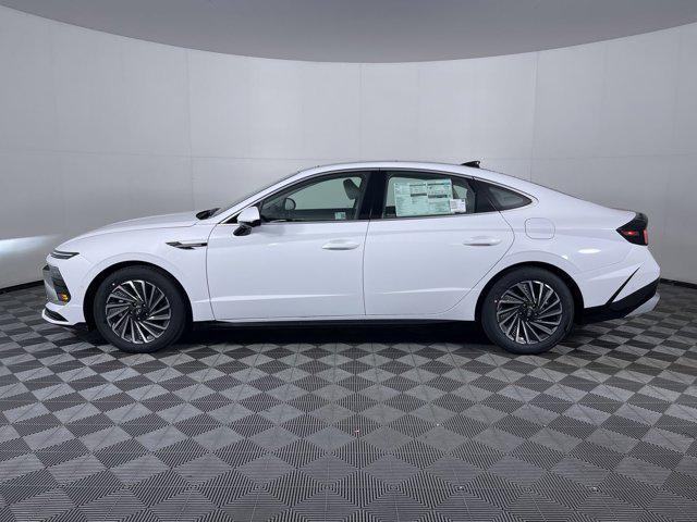 new 2025 Hyundai Sonata Hybrid car, priced at $38,525