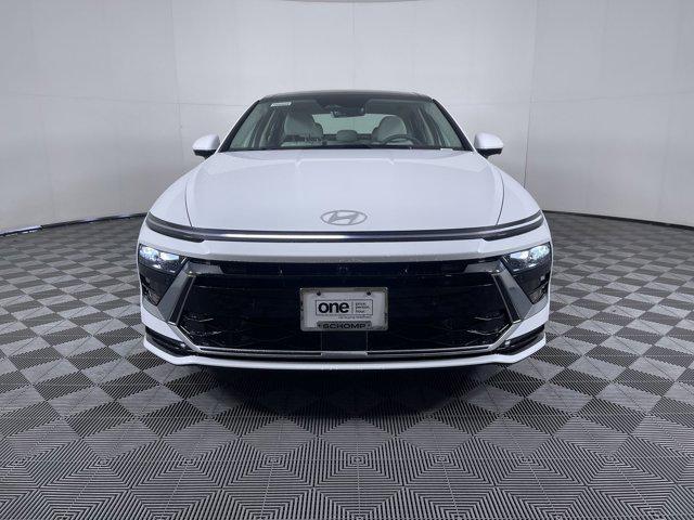 new 2025 Hyundai Sonata Hybrid car, priced at $38,525