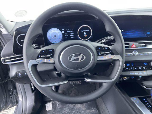 new 2024 Hyundai Elantra car, priced at $24,725