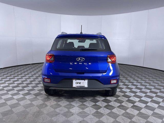 new 2025 Hyundai Venue car, priced at $23,175