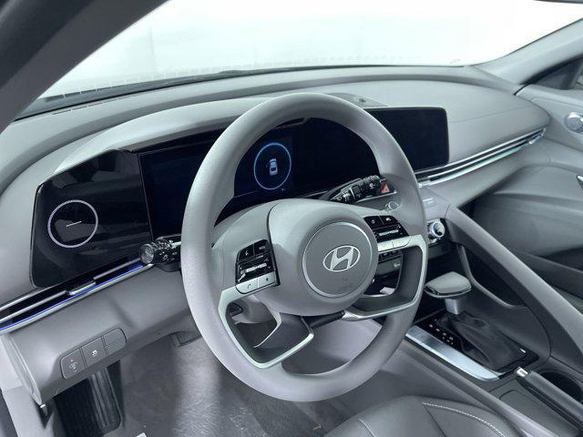 new 2024 Hyundai Elantra car, priced at $25,270