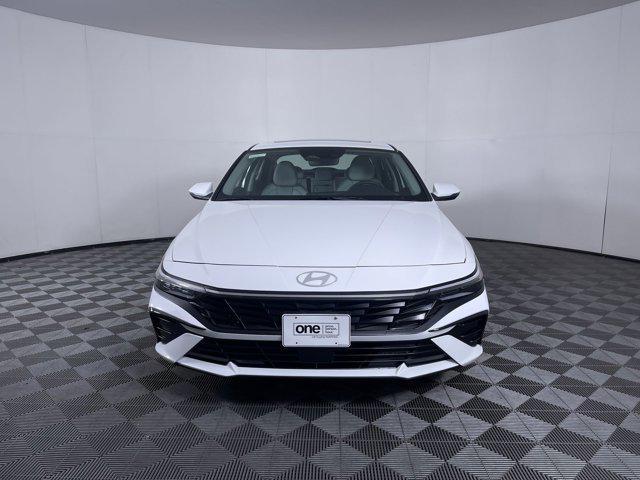 new 2025 Hyundai Elantra car, priced at $27,898