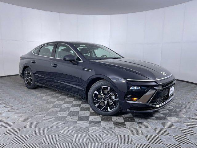 new 2025 Hyundai Sonata car, priced at $30,371