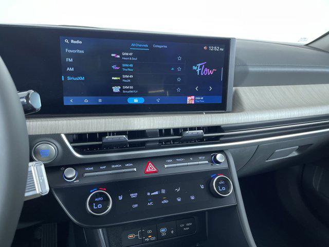 new 2025 Hyundai Sonata Hybrid car, priced at $32,372