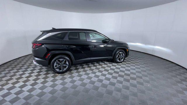 used 2025 Hyundai TUCSON Hybrid car, priced at $32,060