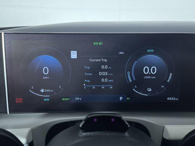 used 2025 Hyundai TUCSON Hybrid car, priced at $32,060