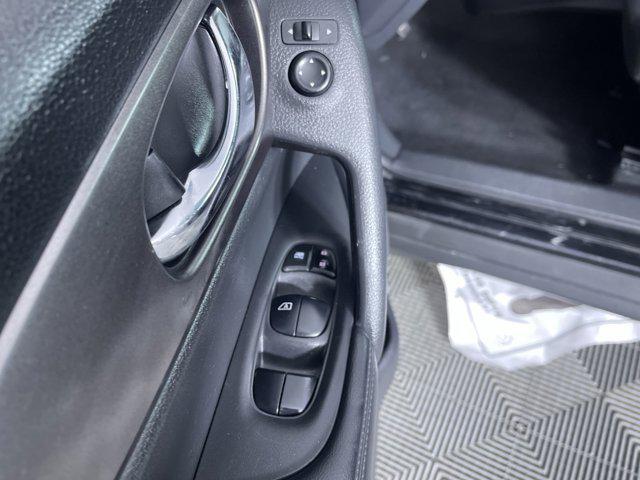 used 2016 Nissan Rogue car, priced at $7,200