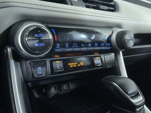 used 2020 Toyota RAV4 Hybrid car, priced at $30,998