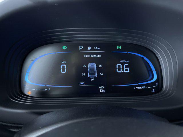 new 2025 Hyundai Venue car, priced at $25,424