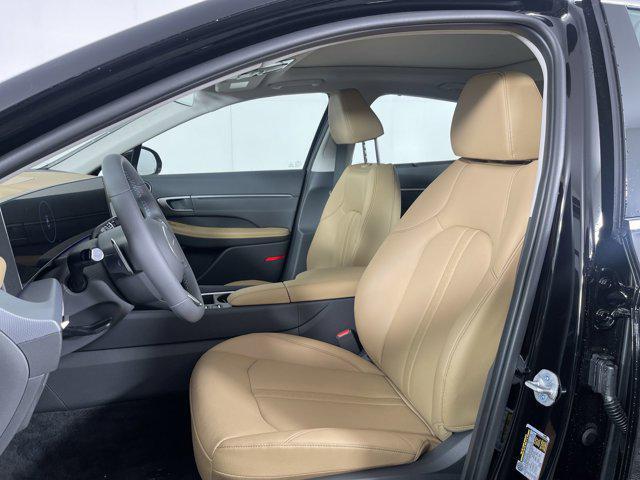 new 2025 Hyundai Sonata Hybrid car, priced at $38,671