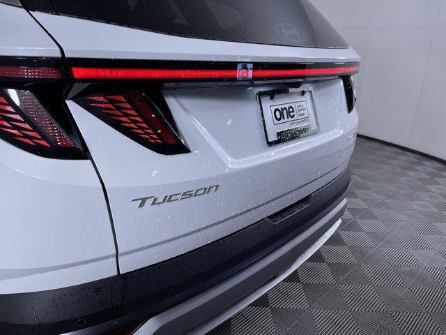new 2025 Hyundai TUCSON Hybrid car, priced at $42,921