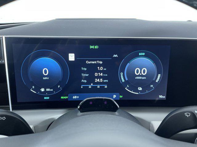 new 2025 Hyundai TUCSON Hybrid car, priced at $42,921