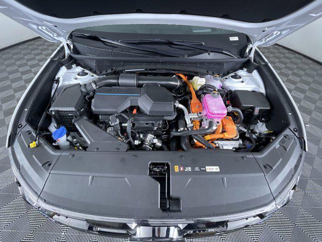 new 2025 Hyundai TUCSON Hybrid car, priced at $42,921