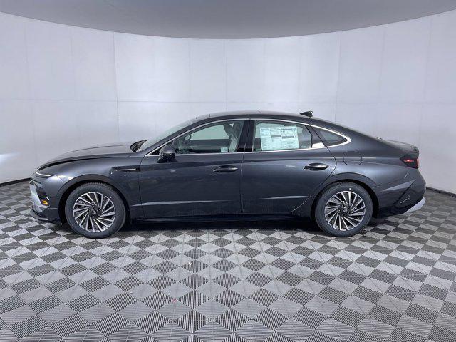 new 2025 Hyundai Sonata Hybrid car, priced at $38,704