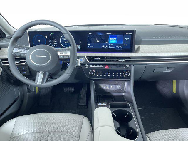 new 2025 Hyundai Sonata Hybrid car, priced at $38,704