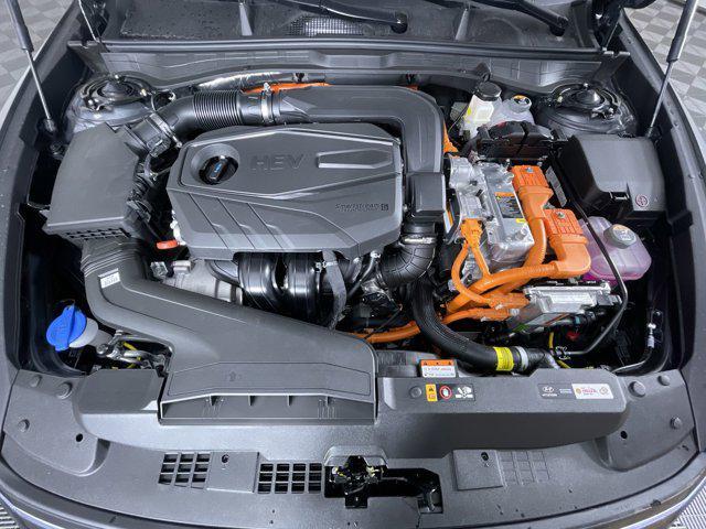 new 2025 Hyundai Sonata Hybrid car, priced at $38,704