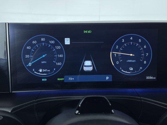 used 2025 Hyundai SANTA FE HEV car, priced at $44,658