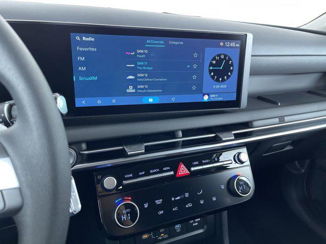 new 2025 Hyundai TUCSON Hybrid car, priced at $34,165