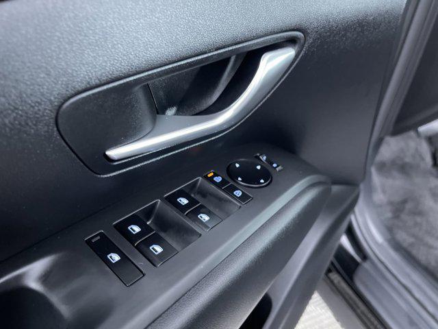 used 2025 Hyundai TUCSON Hybrid car, priced at $32,338