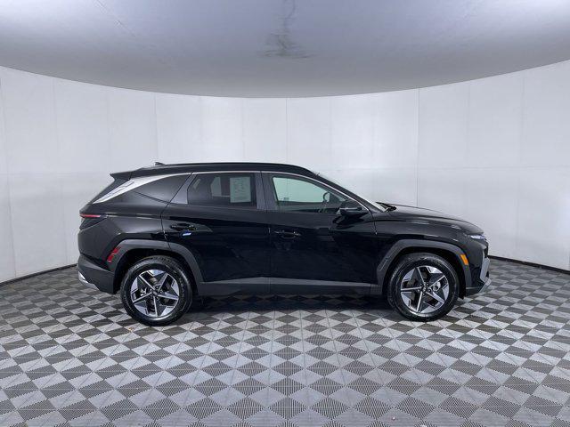 used 2025 Hyundai TUCSON Hybrid car, priced at $32,338