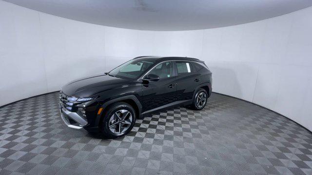 used 2025 Hyundai TUCSON Hybrid car, priced at $32,338