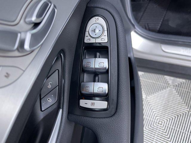 used 2019 Mercedes-Benz GLC 300 car, priced at $26,544