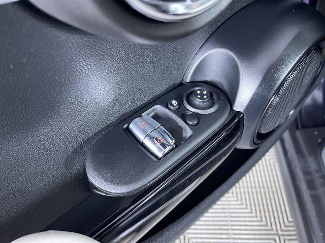 used 2023 MINI Hardtop car, priced at $25,909
