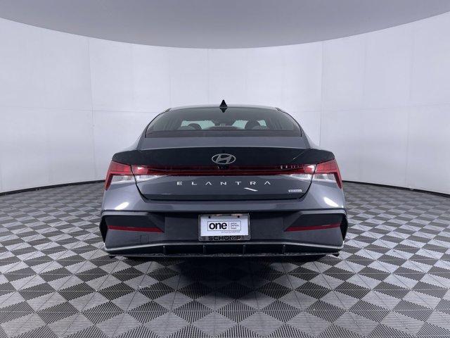 new 2024 Hyundai Elantra HEV car, priced at $27,455