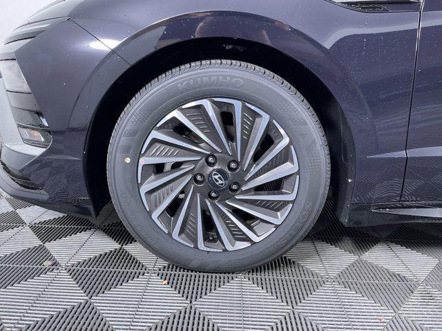 new 2025 Hyundai Sonata Hybrid car, priced at $32,406