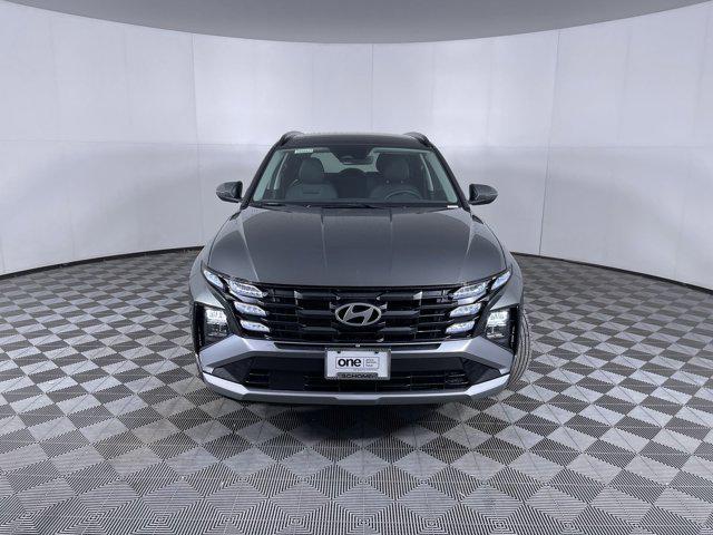 new 2025 Hyundai TUCSON Hybrid car, priced at $37,707