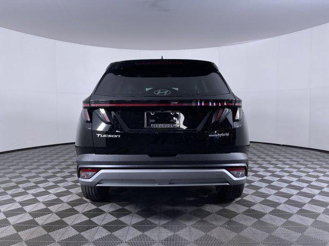 new 2025 Hyundai TUCSON Hybrid car, priced at $35,815