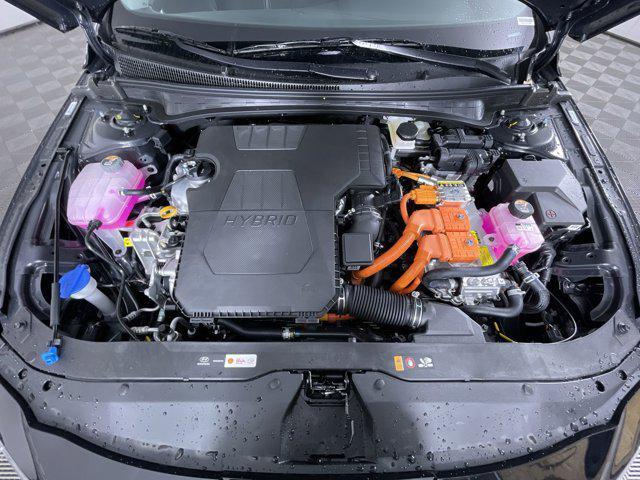 new 2025 Hyundai ELANTRA HEV car, priced at $25,865