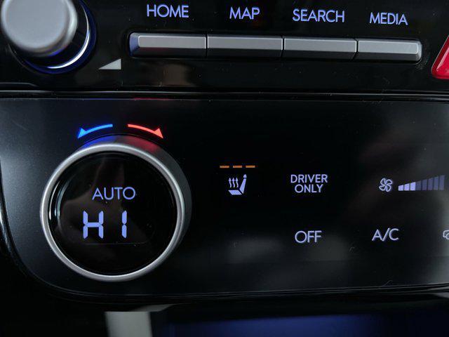 new 2025 Hyundai TUCSON Hybrid car, priced at $38,105